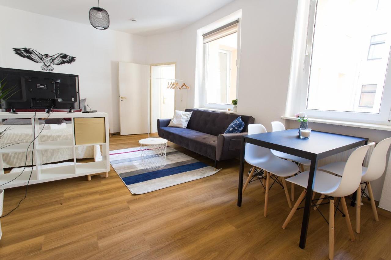 Fullhouse - Halle - T28 - Hawk Apartment エクステリア 写真